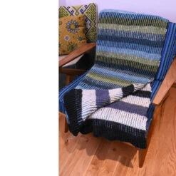 Nordic Hands -Sewing Supplies Store B9780764366918b 64825.1691778711